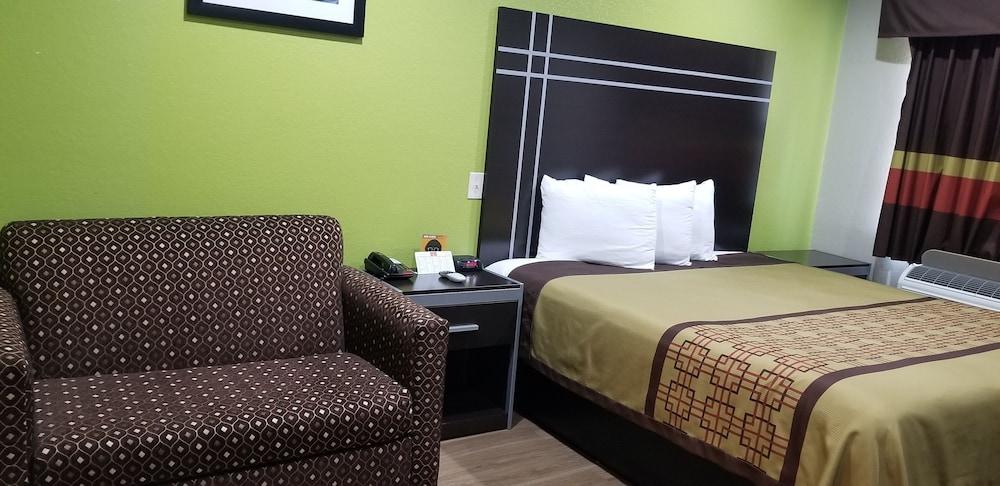 Motel 6 Humble, Tx - Houston International Airport Esterno foto
