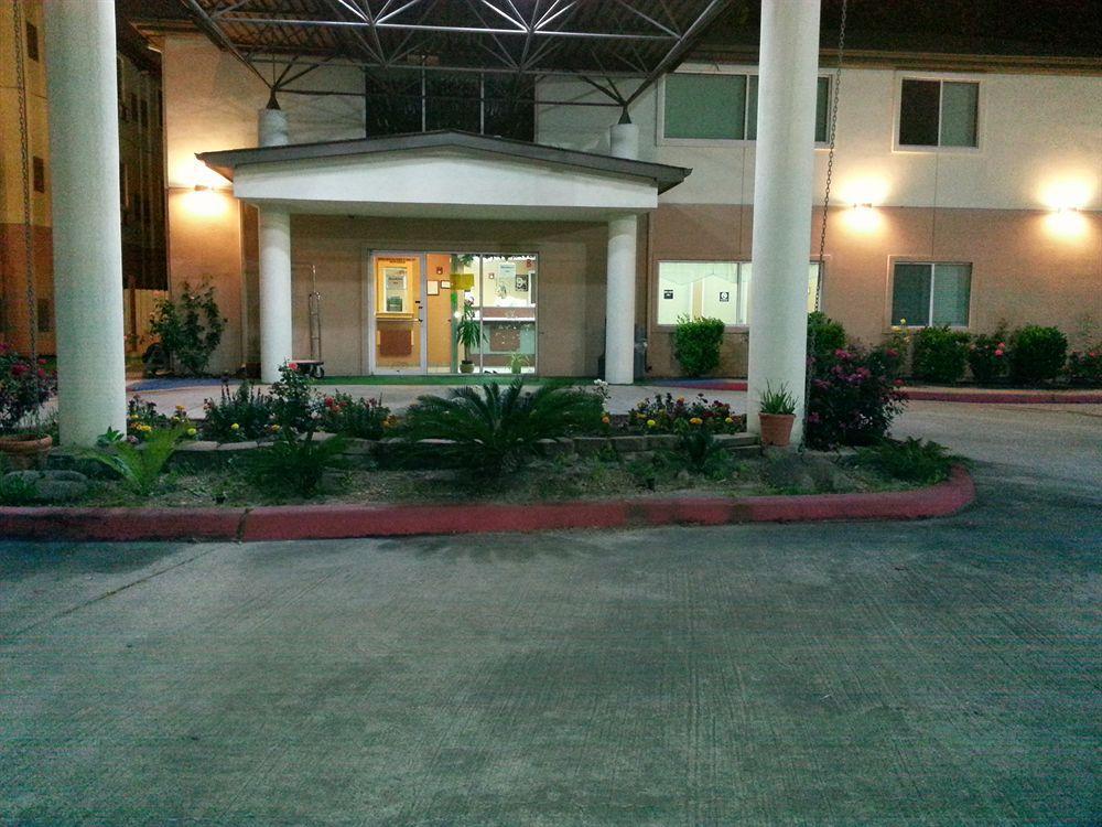 Motel 6 Humble, Tx - Houston International Airport Esterno foto