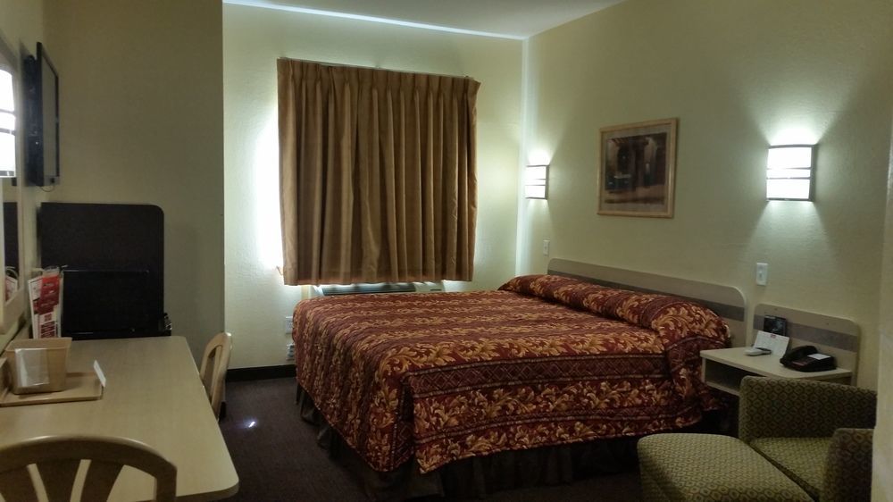Motel 6 Humble, Tx - Houston International Airport Esterno foto